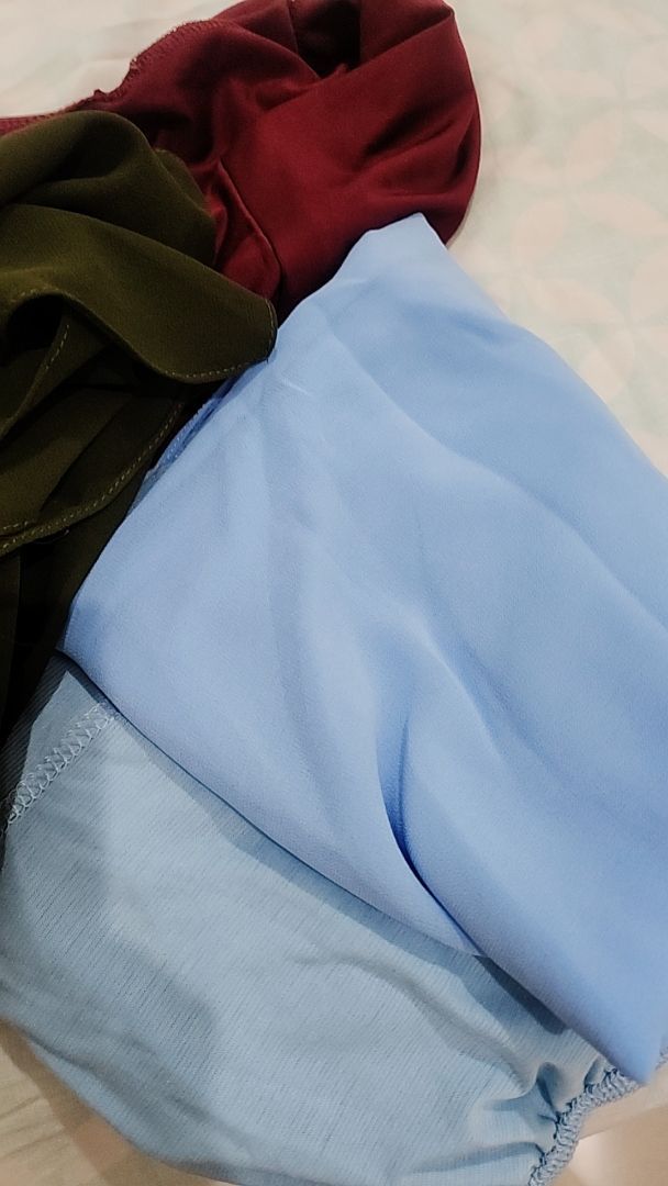 Foto ulasan pembeli d*****y, varian Army, Baby denim, Fresh cream, ...