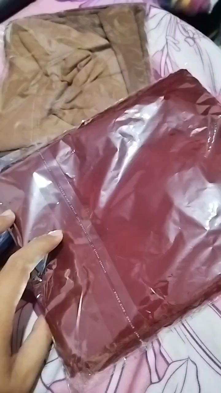 Foto ulasan pembeli nidazaza, varian Dark Mocca, Denim, Maron