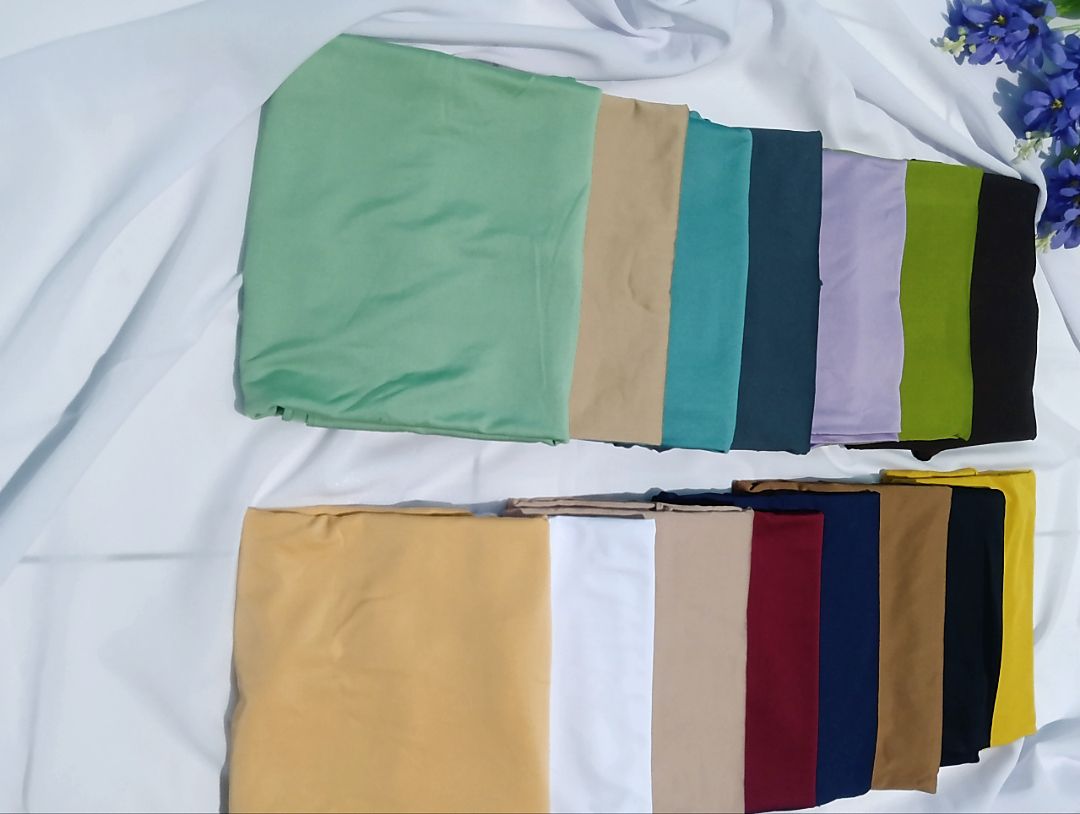 Foto ulasan pembeli marlinaa1700, varian Navy, Hitam, Coksu, ...