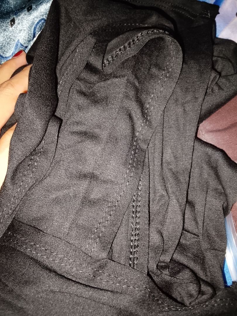 Foto ulasan pembeli n*****9, varian Hitam, Coklat mahogany