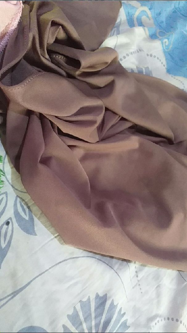 Foto ulasan pembeli a_swastika, varian hazle,L