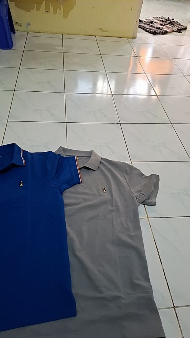 Foto ulasan pembeli d*****3, varian L