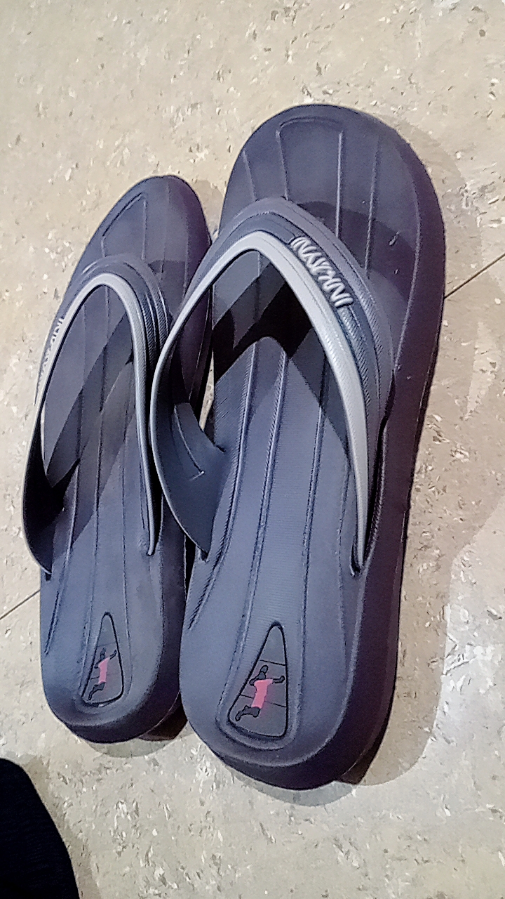 INKAYNI Simply Sandal Jepit Pria Dan Anak Laki Size 30-44 Flip Flop Bahan Karet Empuk Anti Slip Sandal Jepit Swallow Pria Sandal Selop Pria Karet Eva Tebal Sandal Swallow Sandal Jepit Sandal Cowok - foto 8 dari 10, nelisreyhan