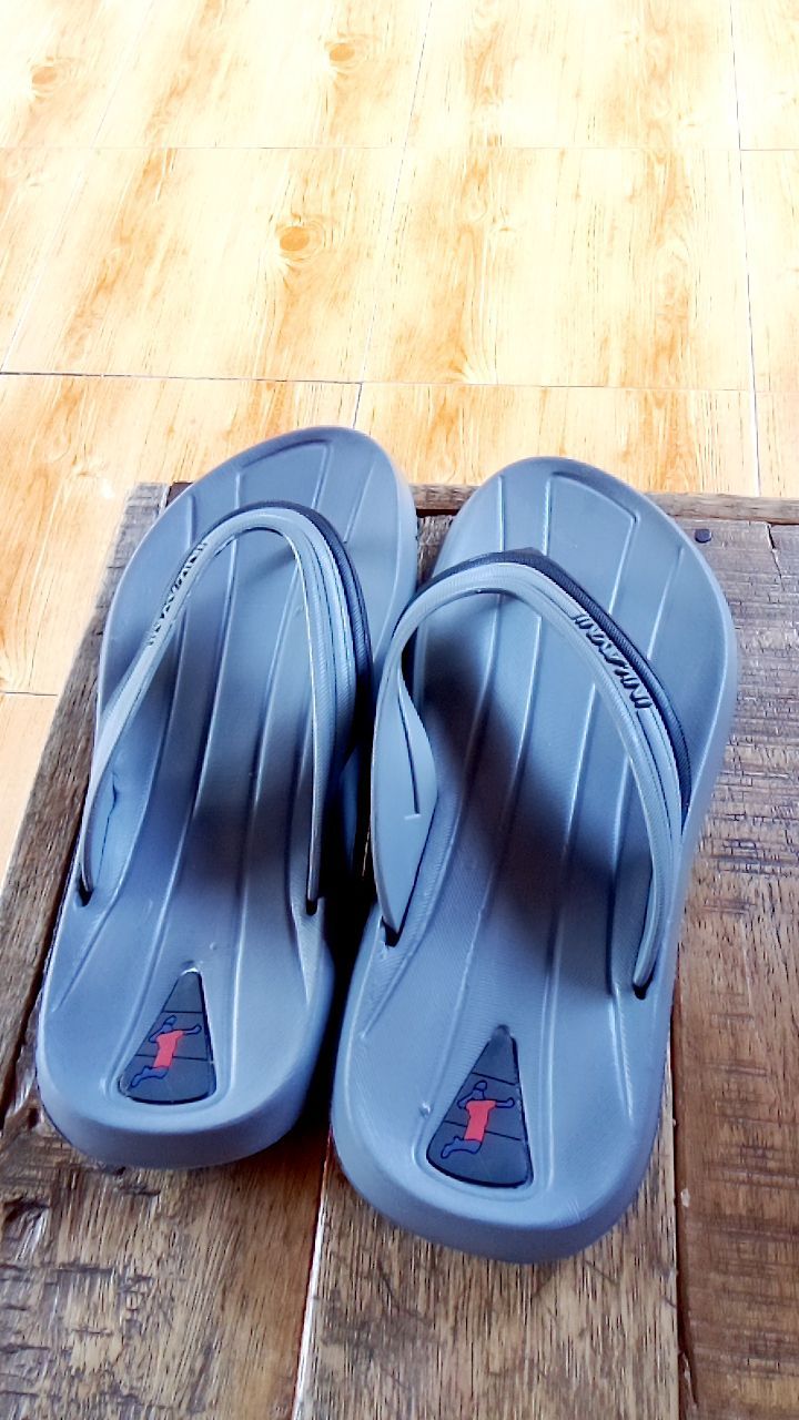 INKAYNI Simply Sandal Jepit Pria Dan Anak Laki Size 30-44 Flip Flop Bahan Karet Empuk Anti Slip Sandal Jepit Swallow Pria Sandal Selop Pria Karet Eva Tebal Sandal Swallow Sandal Jepit Sandal Cowok - foto 9 dari 10, nelisreyhan