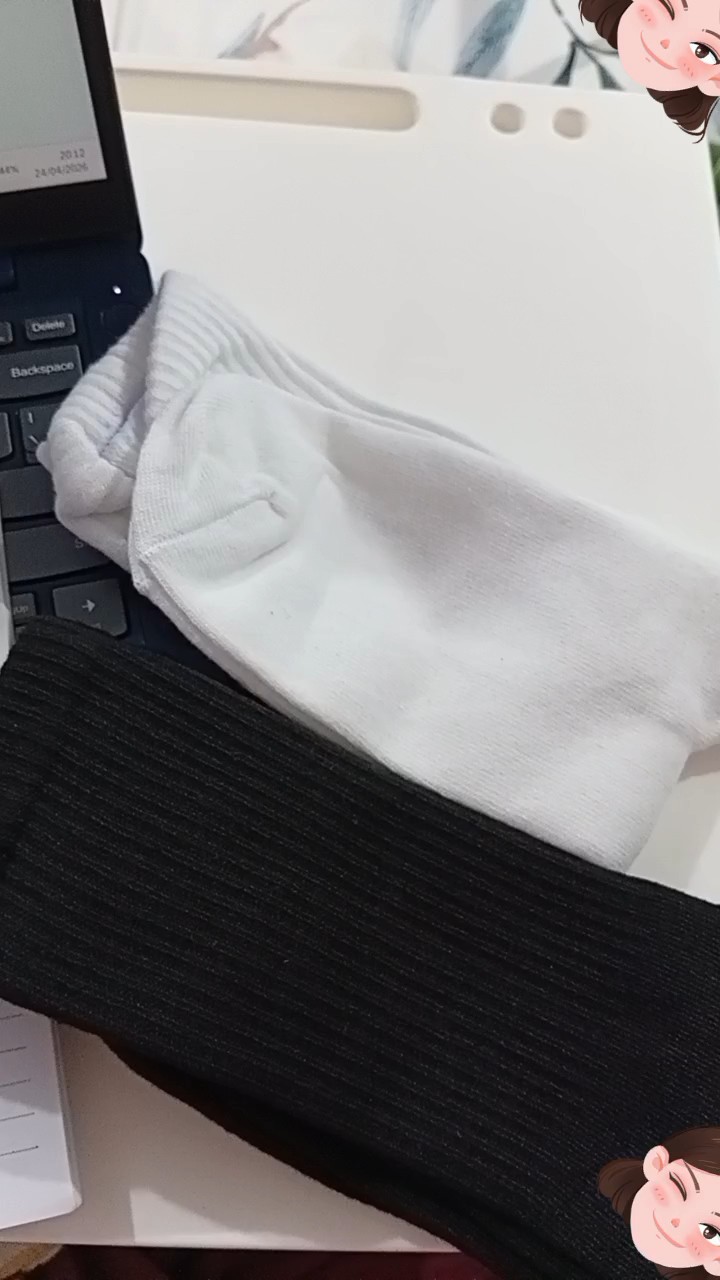 Foto ulasan pembeli nisrin.rana, varian Putih Polos, Hitam Polos