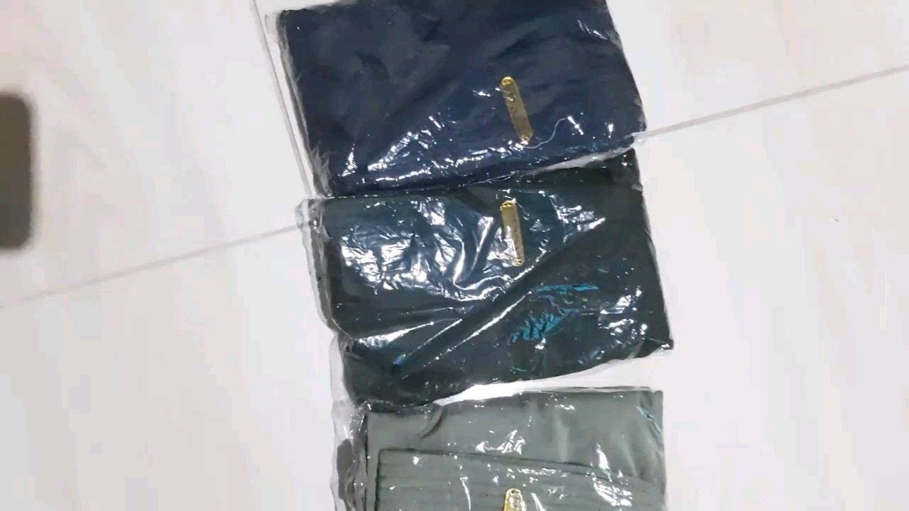 Foto ulasan pembeli dyanastore1, varian Sage, Abu Tua, Hijau Army