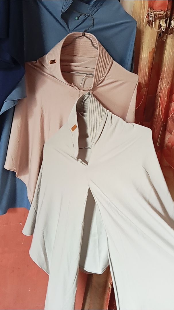 Foto ulasan pembeli alfat707, varian Cokelat Susu, Abu Muda