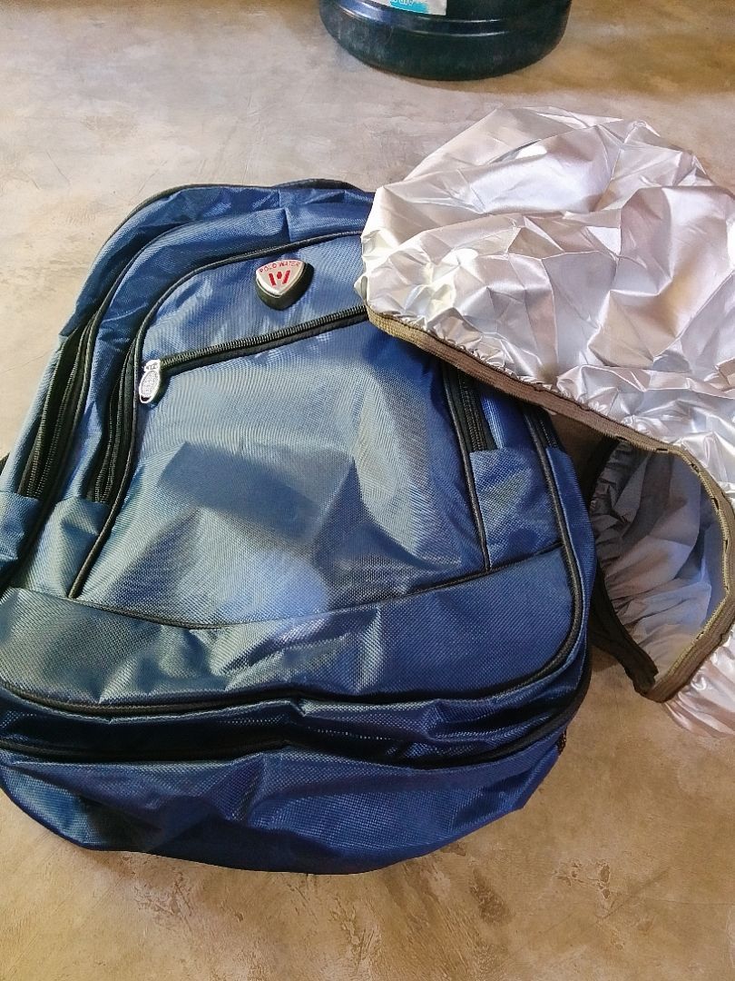 Foto ulasan pembeli urraayuni, varian BIRU PW