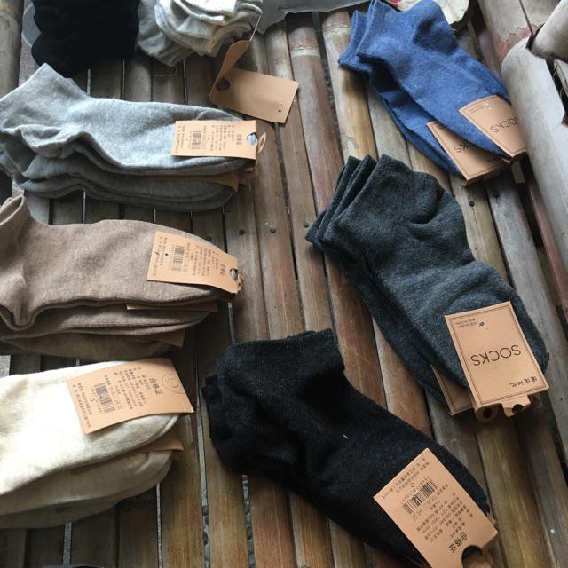 Foto ulasan pembeli adsantoso27, varian K462 Abu Tua, K462 Hitam, K462 Coklat, ...