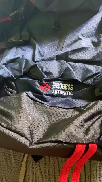Foto ulasan pembeli g*****n, varian Navy tg05 50L