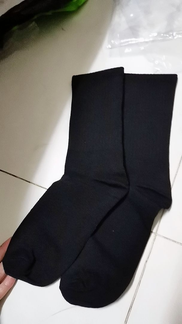 LOKA Kaos Kaki Panjang Unisex Katun Spandex - Foto ulasan pembeli