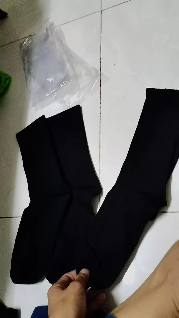 LOKA Kaos Kaki Panjang Unisex Katun Spandex - Foto ulasan pembeli