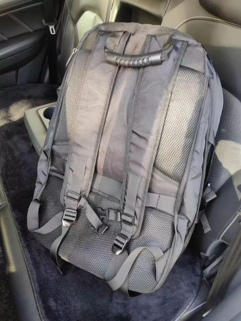 LEXY Tas Ransel Traveling Multifungsi Pria Luar Ruangan Tahan Air Tas Gunung 50-80Liter - Foto ulasan pembeli