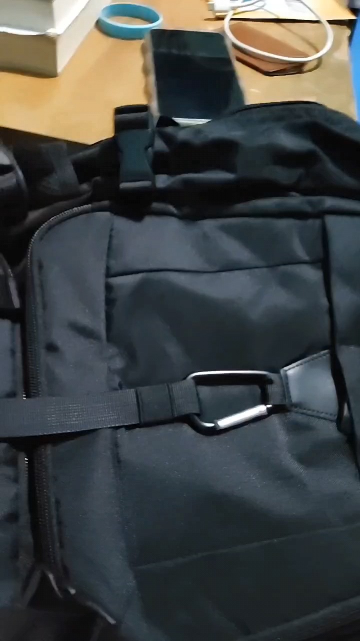 LEXY Tas Ransel Traveling Multifungsi Pria Luar Ruangan Tahan Air Tas Gunung 50-80Liter - Foto ulasan pembeli