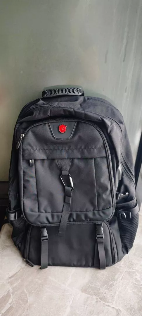LEXY Tas Ransel Traveling Multifungsi Pria Luar Ruangan Tahan Air Tas Gunung 50-80Liter - Foto ulasan pembeli