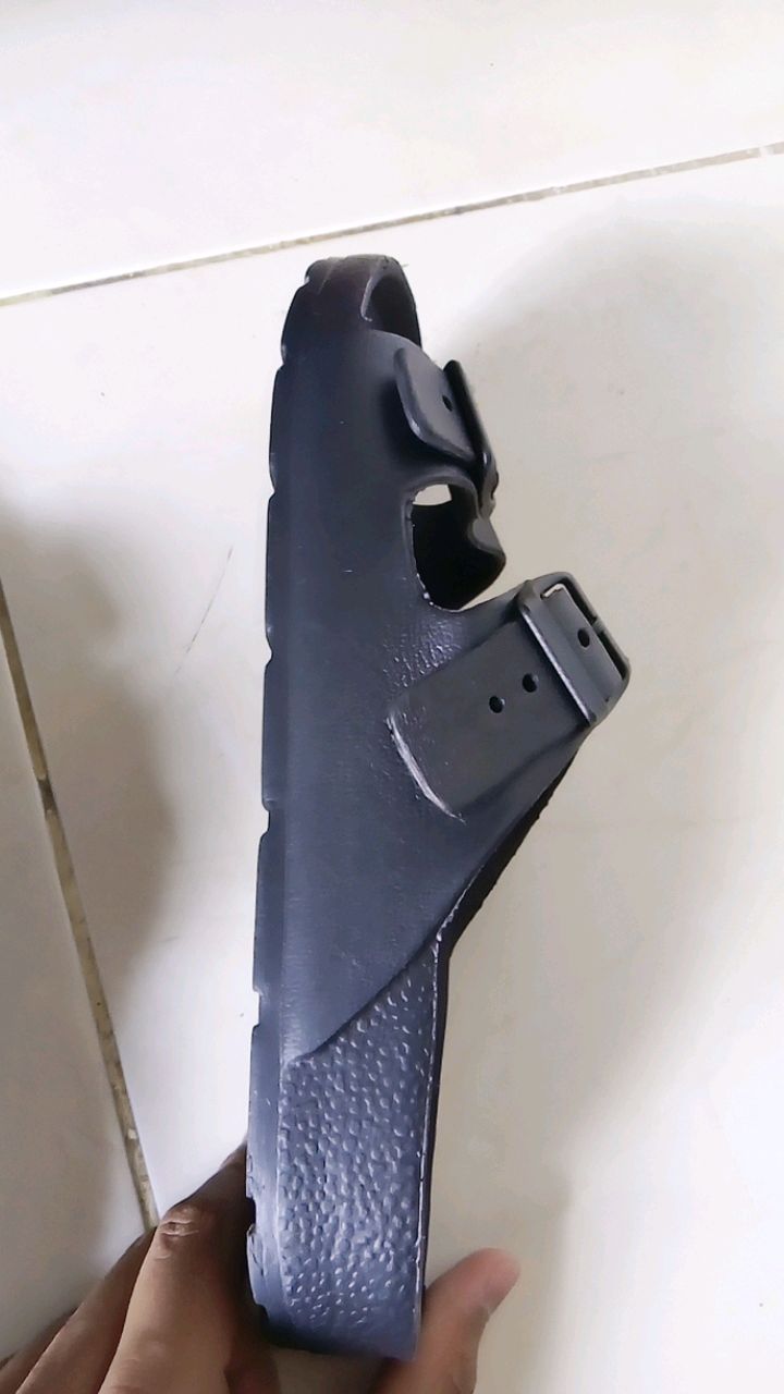 LIMITLESS Sandal Slop Pria Terbaru Sandal Cowok Slip On Strap 2 Kasual Outdoor Kekinian - Size 40-45 - foto 10 dari 10, retnodwi0705