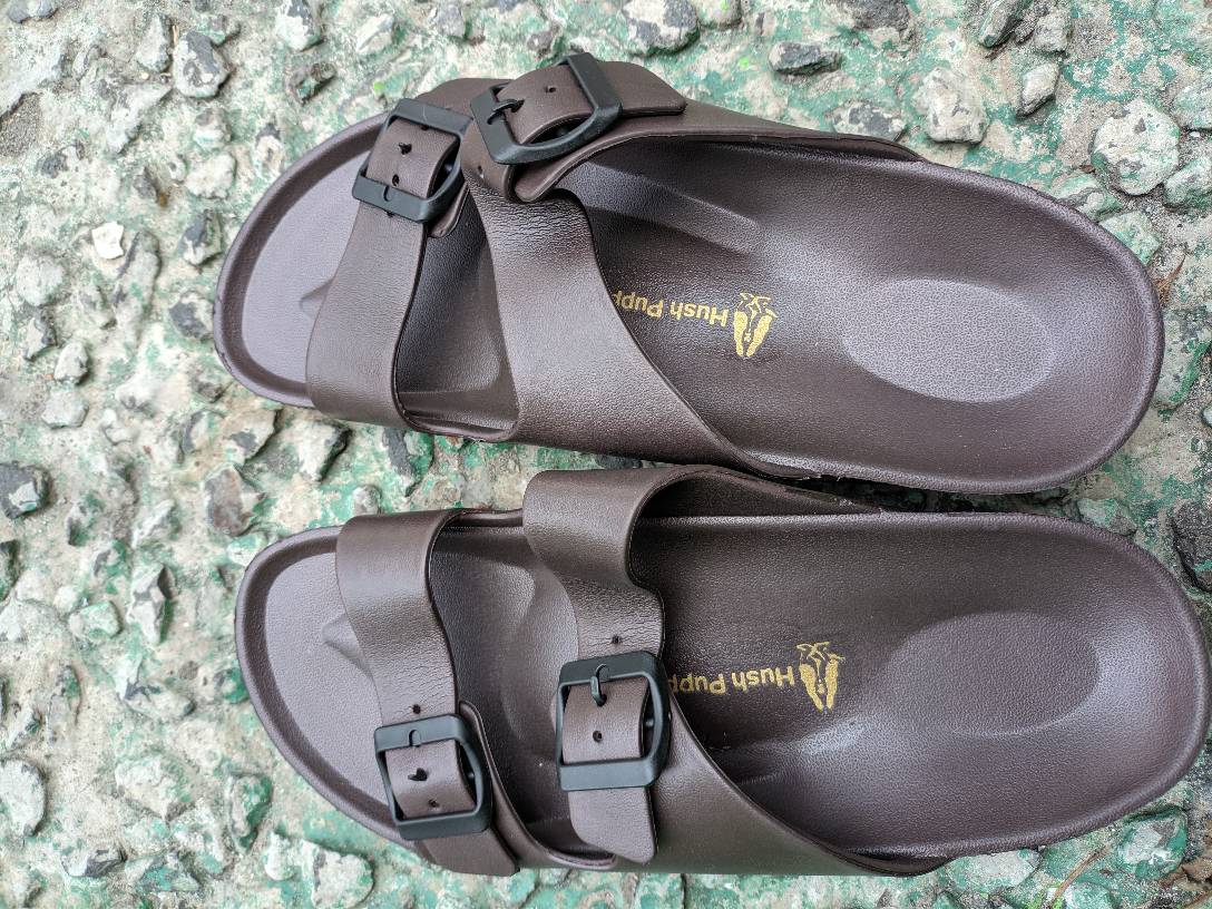 LIMITLESS Sandal Slop Pria Terbaru Sandal Cowok Slip On Strap 2 Kasual Outdoor Kekinian - Size 40-45 - Foto ulasan pembeli