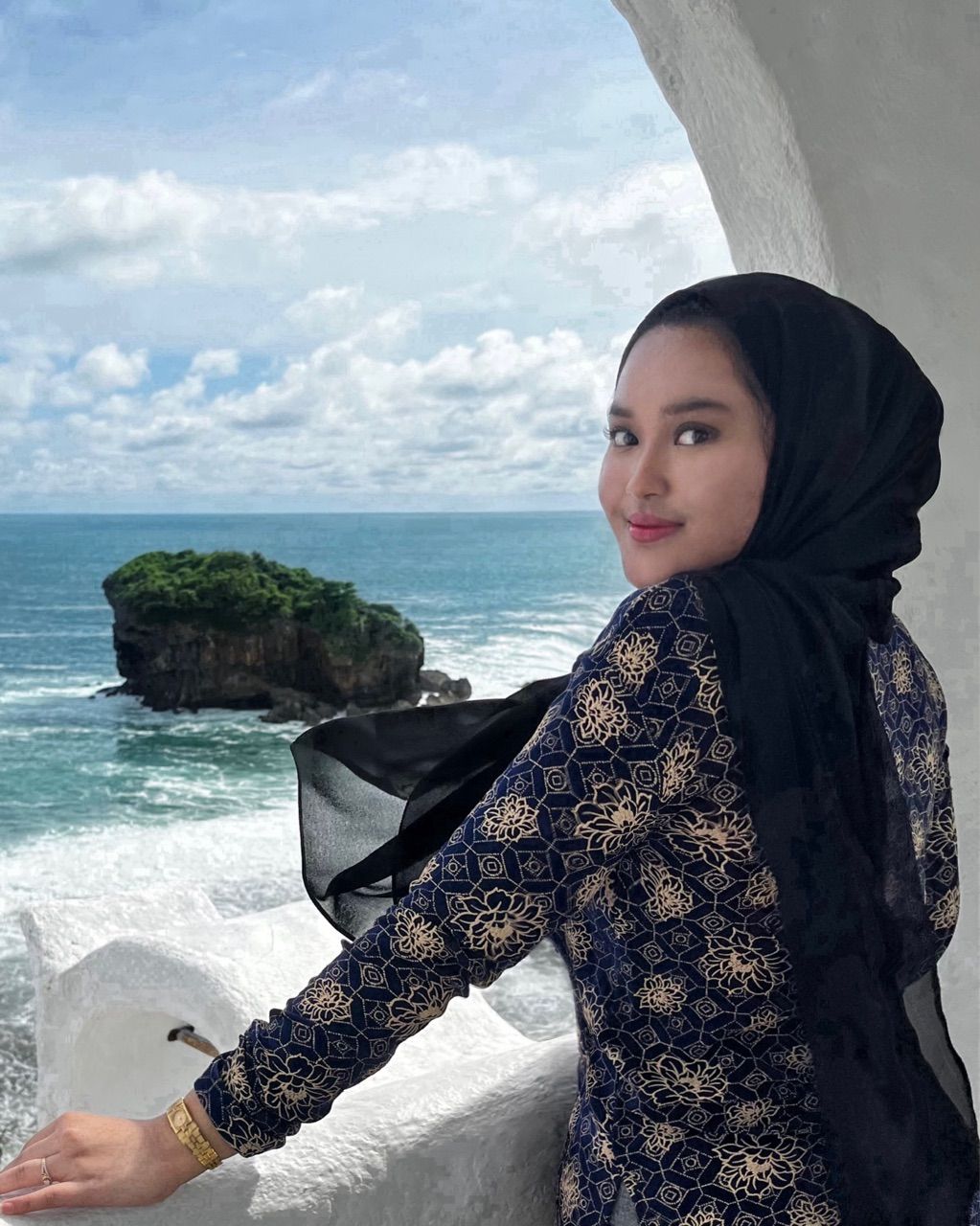 Foto ulasan pembeli n*****e, varian Black,Oval (180x75)