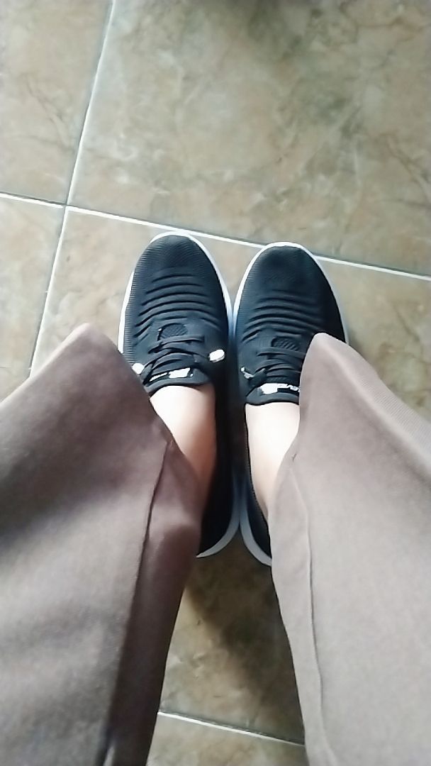 Foto ulasan pembeli w*****i, varian HITAM,39
