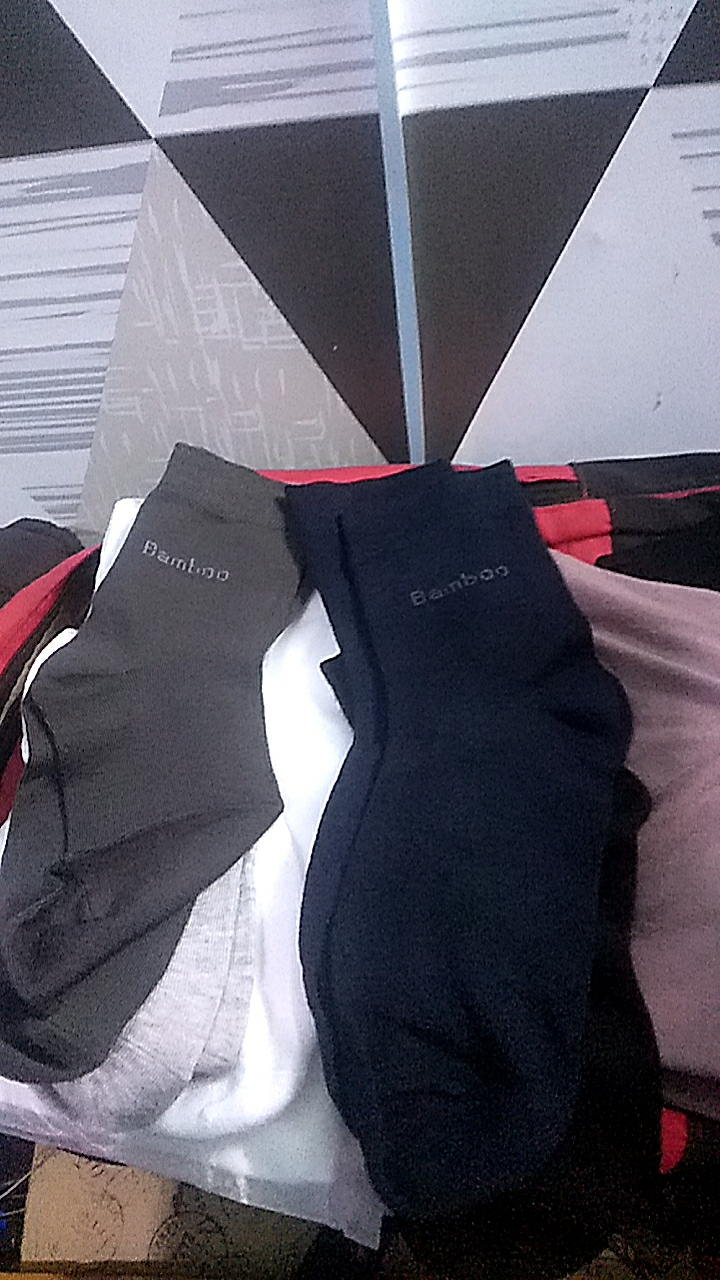 Foto ulasan pembeli imeldaalif549, varian DARK BLUE, BLACK, DARK GREY, ...