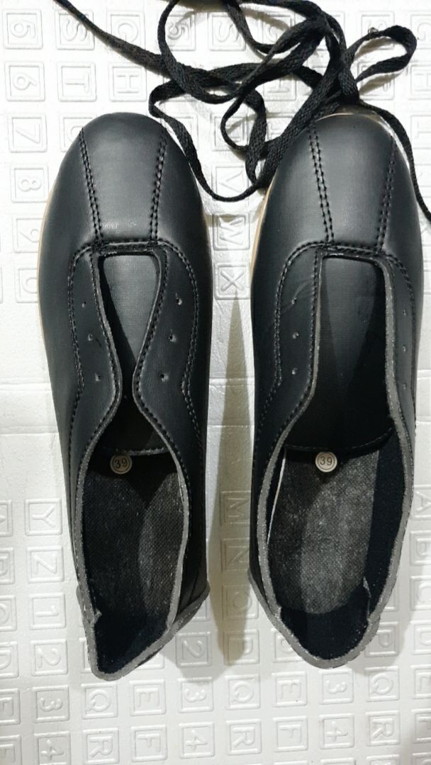 Foto ulasan pembeli juliemarsudi, varian Hitam,39