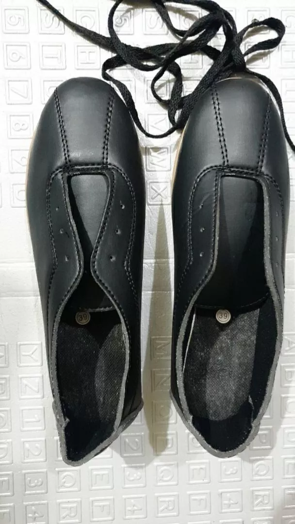Foto ulasan pembeli juliemarsudi, varian Hitam,39