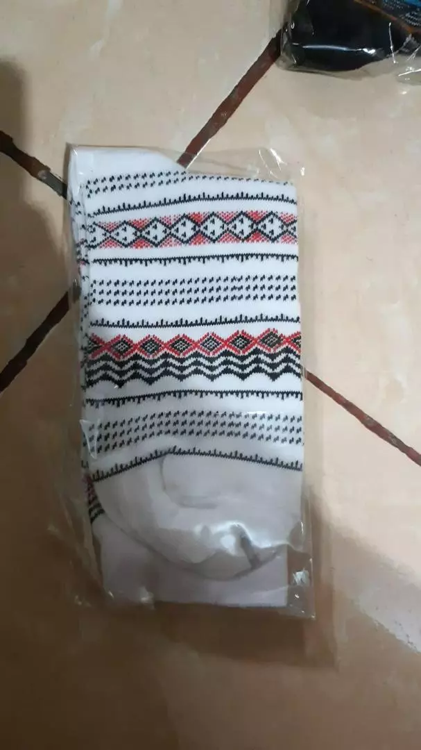 MOHAKI - Kaos Kaki Tribal Atala Series Panjang Sebetis Dewasa - Foto ulasan pembeli