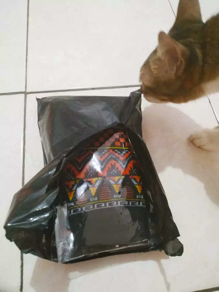 MOHAKI - Kaos Kaki Tribal Atala Series Panjang Sebetis Dewasa - Foto ulasan pembeli