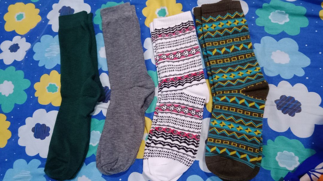 MOHAKI - Kaos Kaki Tribal Atala Series Panjang Sebetis Dewasa - Foto ulasan pembeli