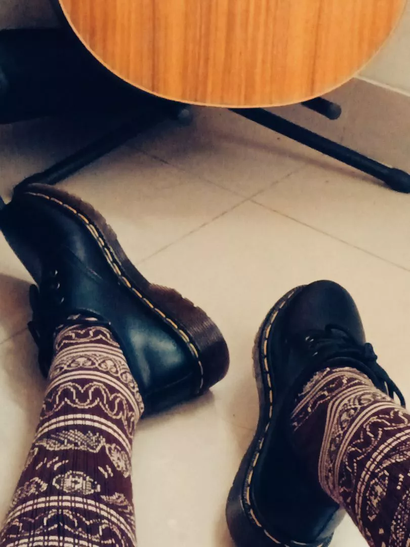MOHAKI - Kaos Kaki Tribal Atala Series Panjang Sebetis Dewasa - Foto ulasan pembeli