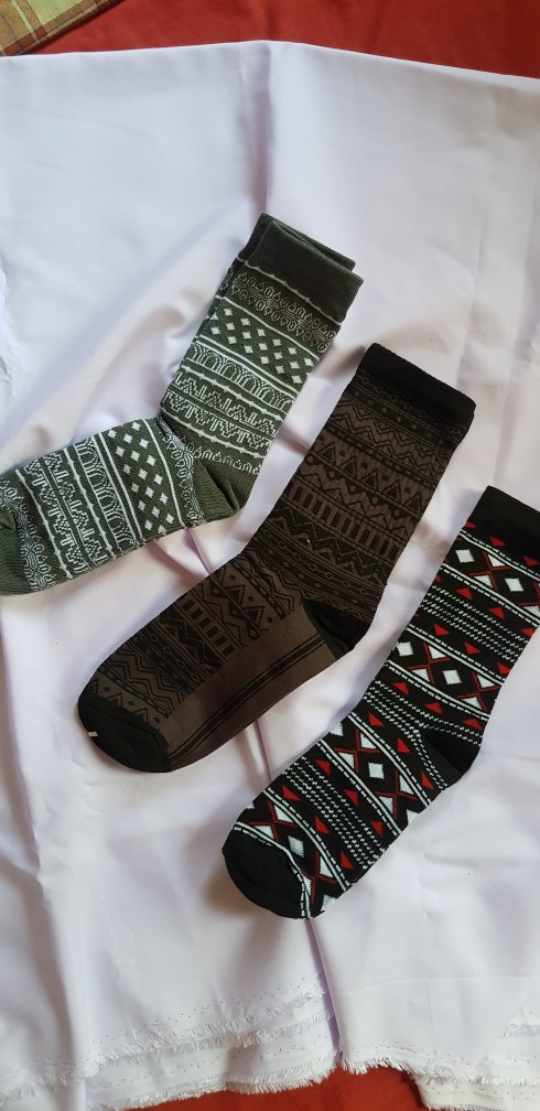 MOHAKI - Kaos Kaki Tribal Hitam Series Panjang Sebetis Dewasa - foto 7 dari 10, danangkp02