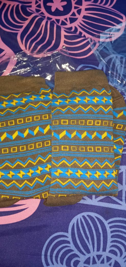 MOHAKI - Kaos Kaki Pria Wanita Oldschool Motif Tribal Tribal Collection Panjang Sebetis Dewasa - foto 2 dari 10, hapsaries