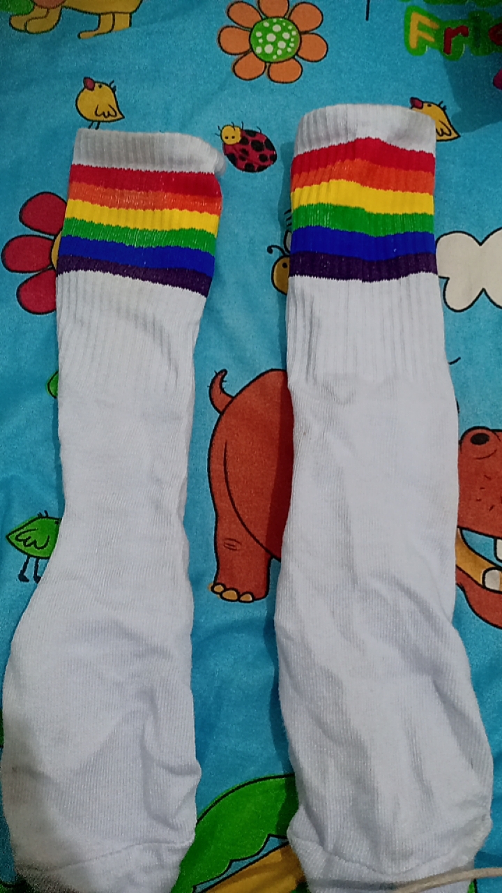 MOHAKI - Kaos Kaki Strip 3 Series Panjang Sebetis Dewasa - Foto ulasan pembeli