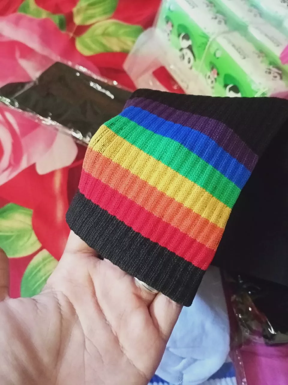MOHAKI - Kaos Kaki Strip 3 Series Panjang Sebetis Dewasa - Foto ulasan pembeli