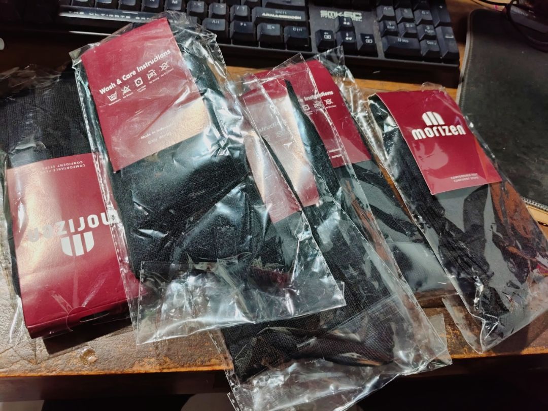Foto ulasan pembeli miftakhusshindung, varian Harajuku Basic Black