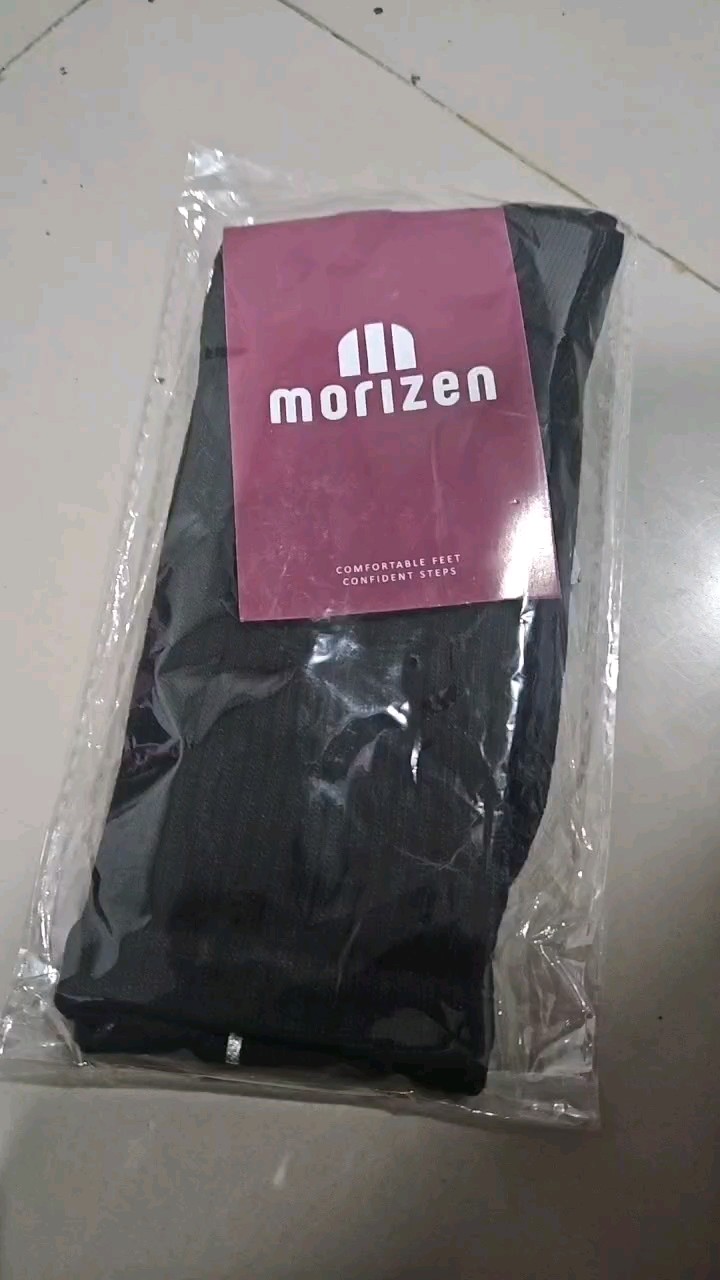 Foto ulasan pembeli n*****i, varian Hitam Polos