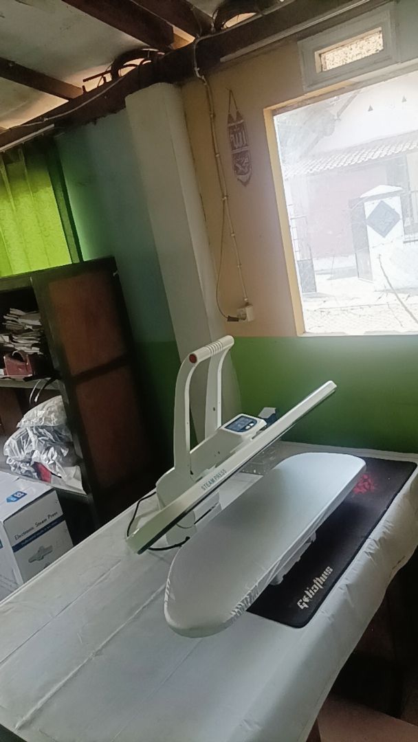 Foto ulasan pembeli m*****i, varian 32INCH