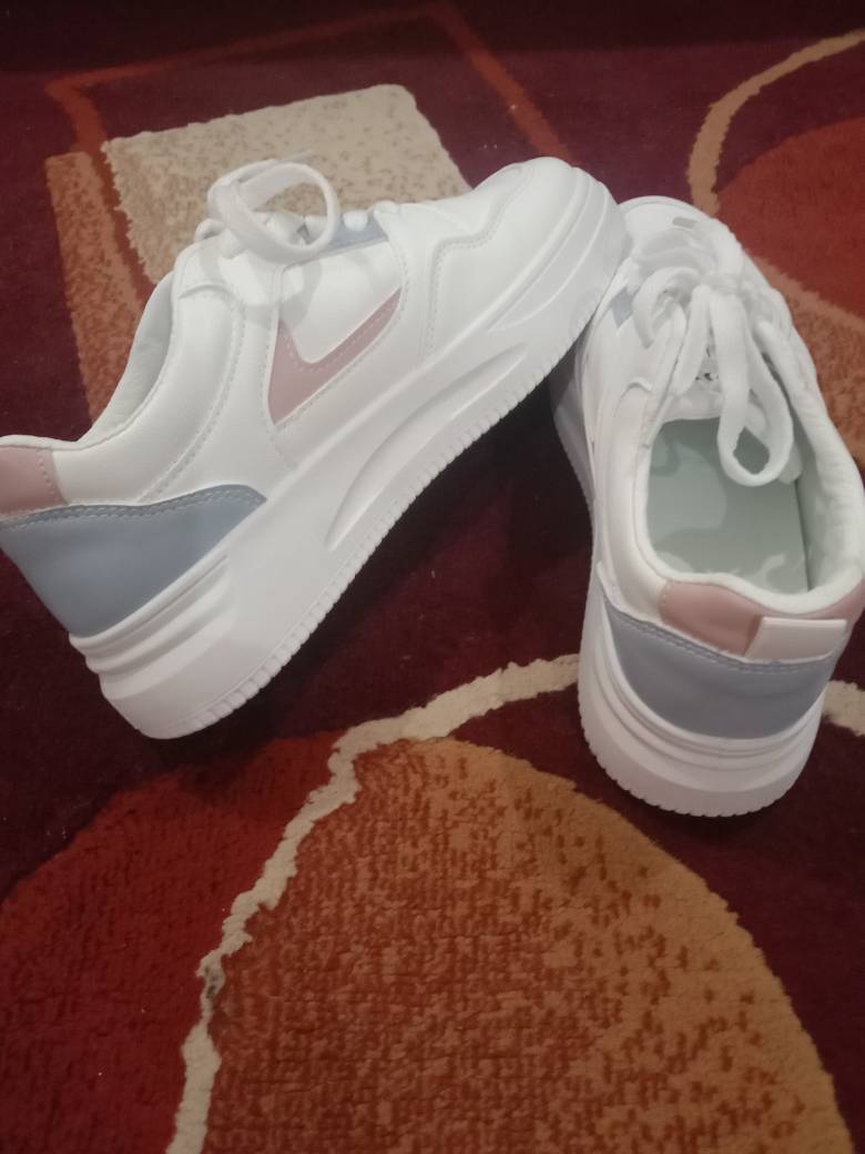 Foto ulasan pembeli kamalliana, varian Biru,Ukuran 40