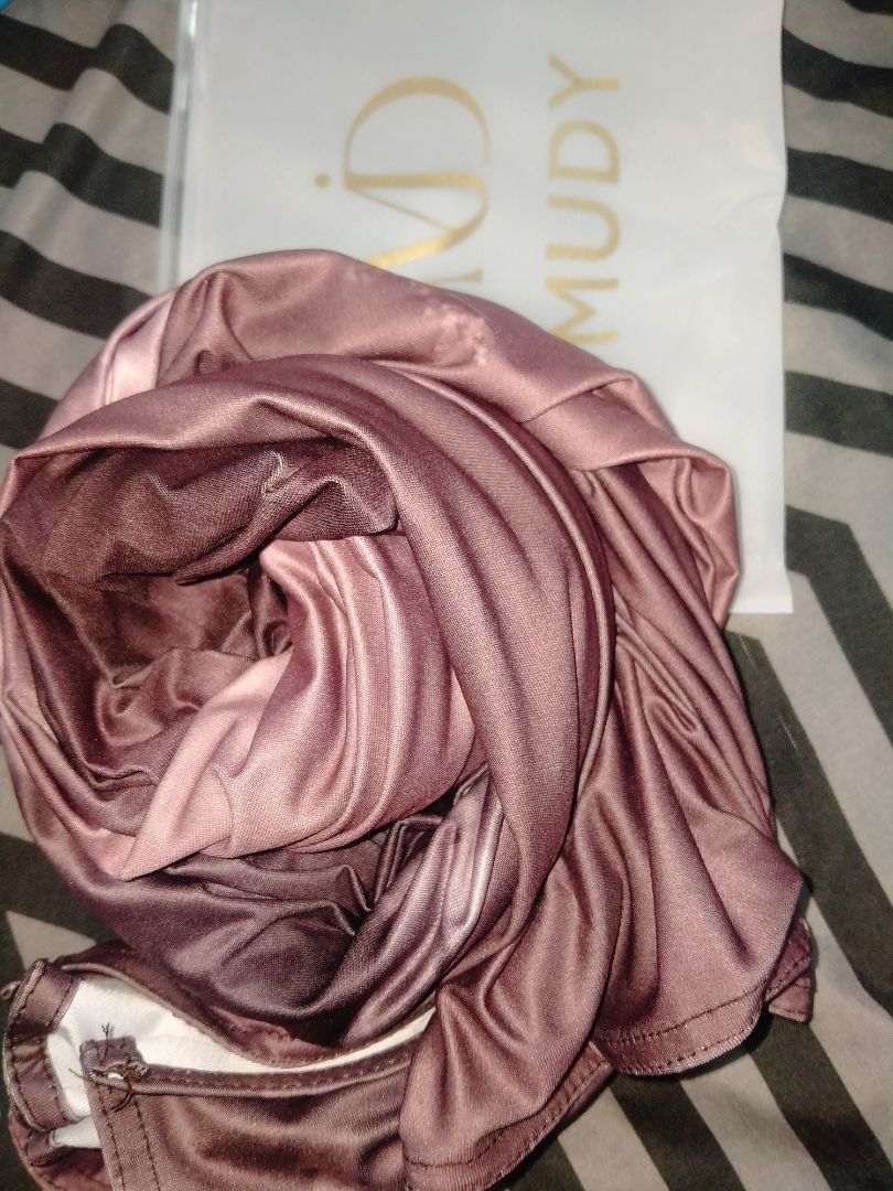 Foto ulasan pembeli yuniriya, varian P. JERSEY RAYA