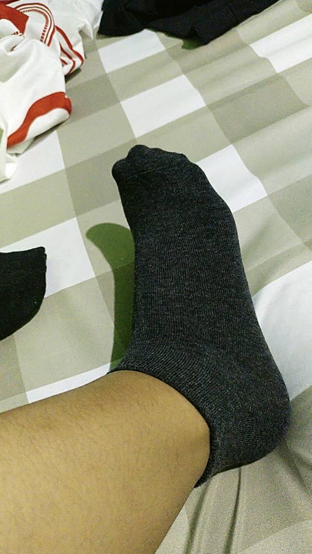 Foto ulasan pembeli fahmio26, varian PENDEK - HITAM, PENDEK - ABU TUA