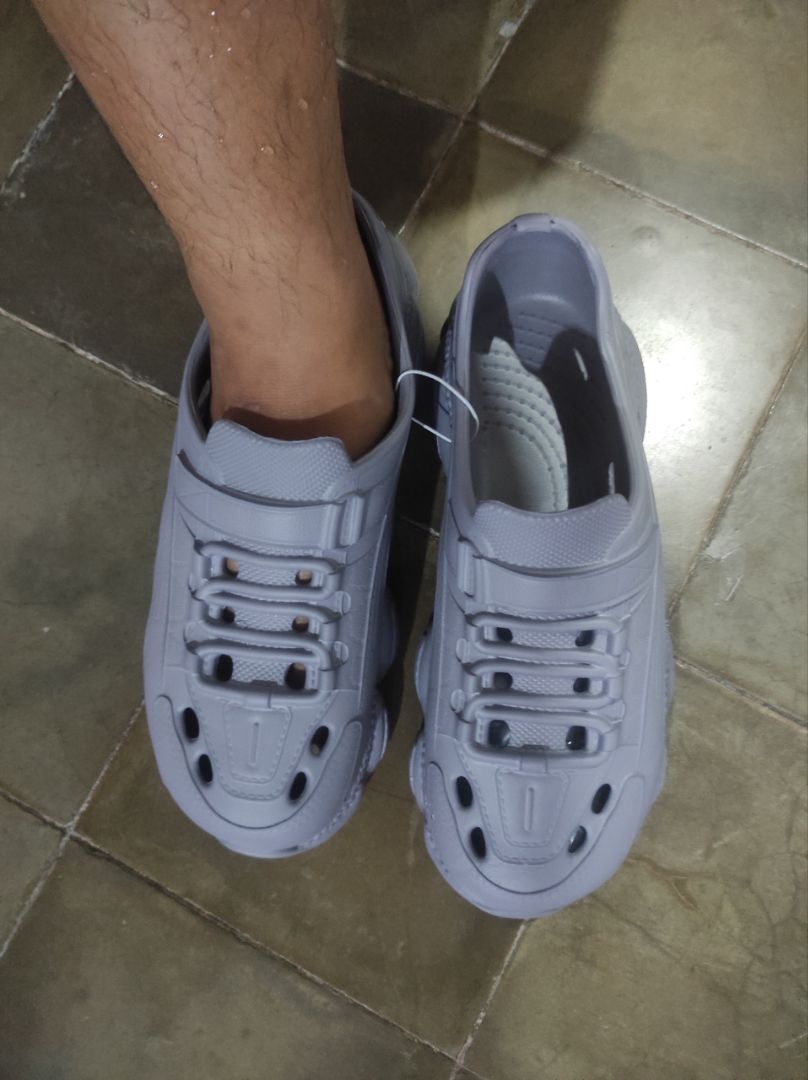 Foto ulasan pembeli s*****r, varian Abu-abu,Dewasa 43-44(280mm)