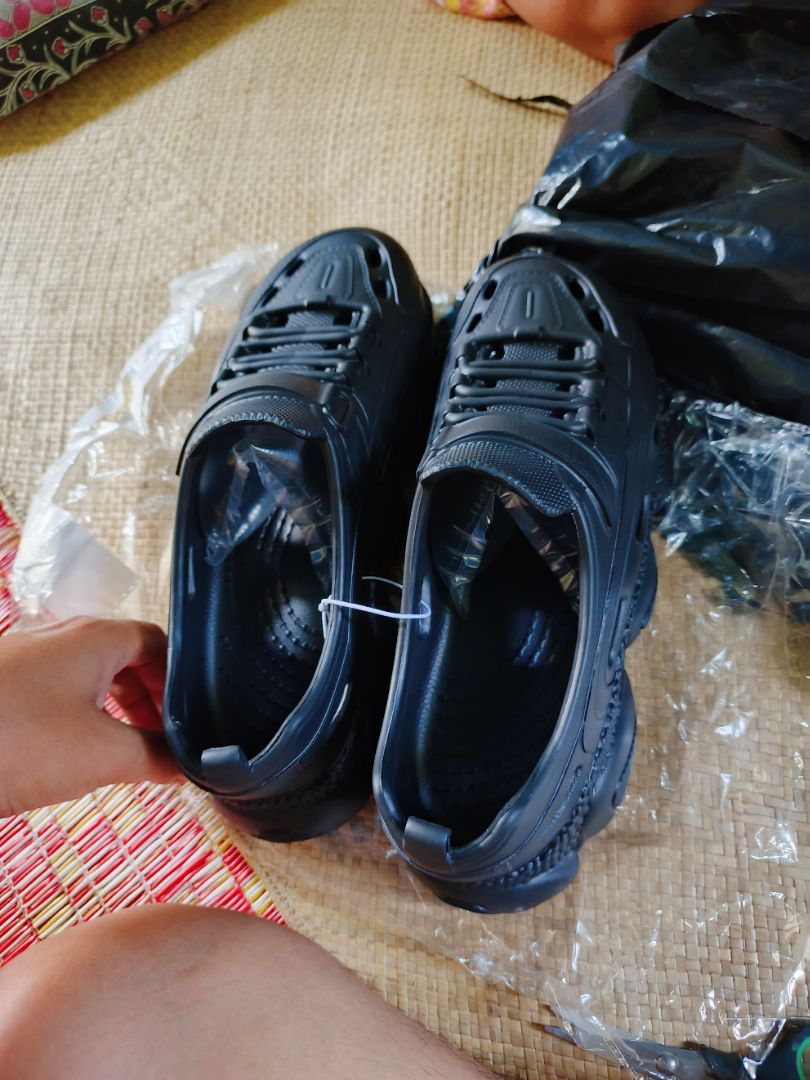 Foto ulasan pembeli burhanuddinburhanuddin517, varian Hitam,Dewasa 41-42(260mm)
