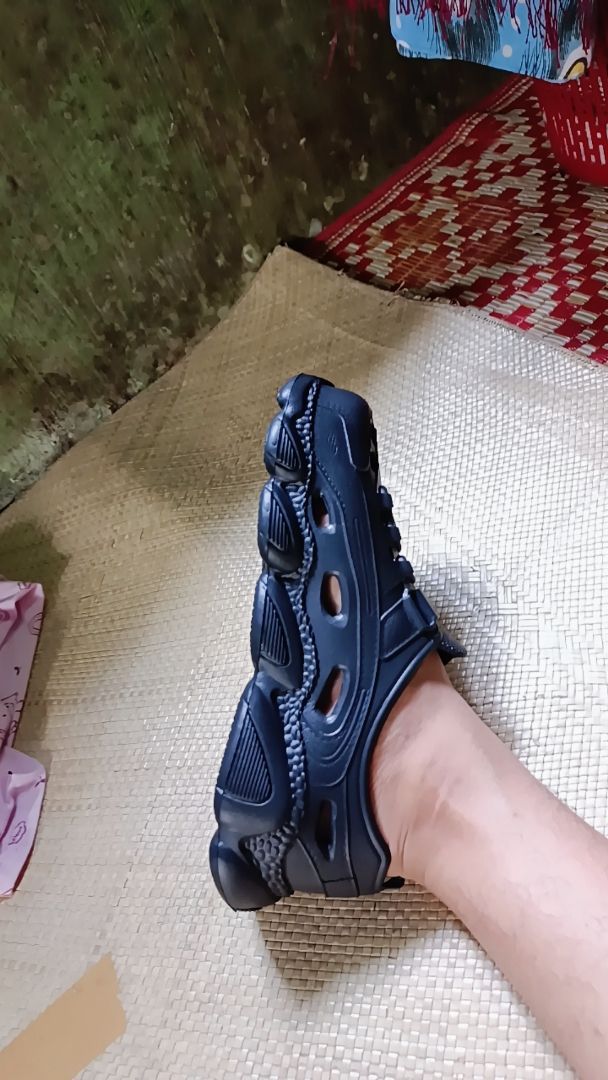 Foto ulasan pembeli burhanuddinburhanuddin517, varian Hitam,Dewasa 41-42(260mm)