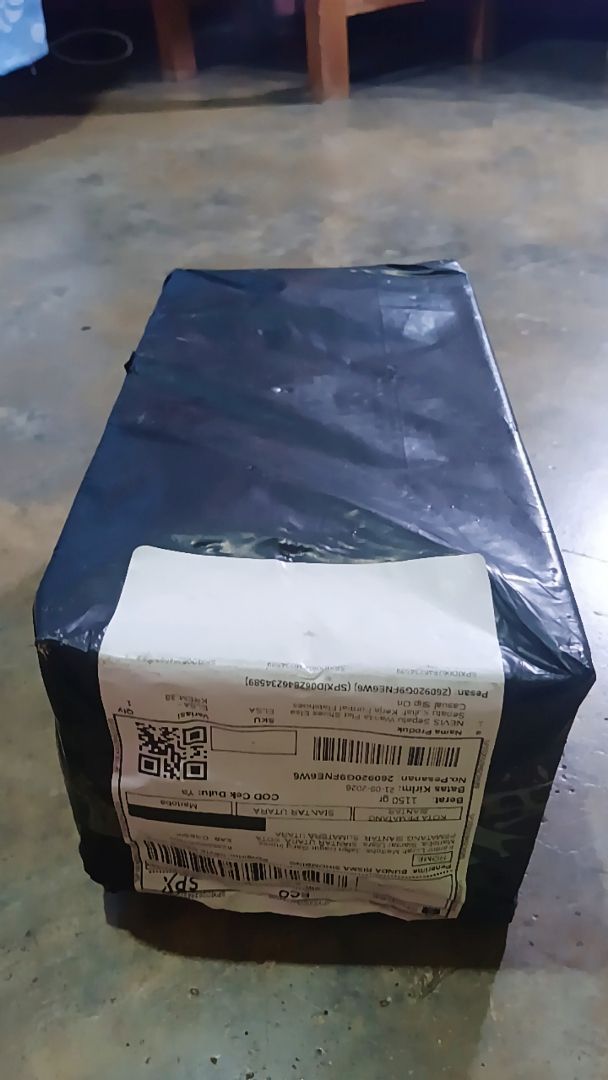Foto ulasan pembeli r*****6, varian ELSA - KREM,38
