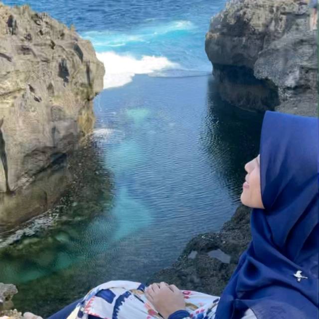 Foto ulasan pembeli putri_una18, varian Army