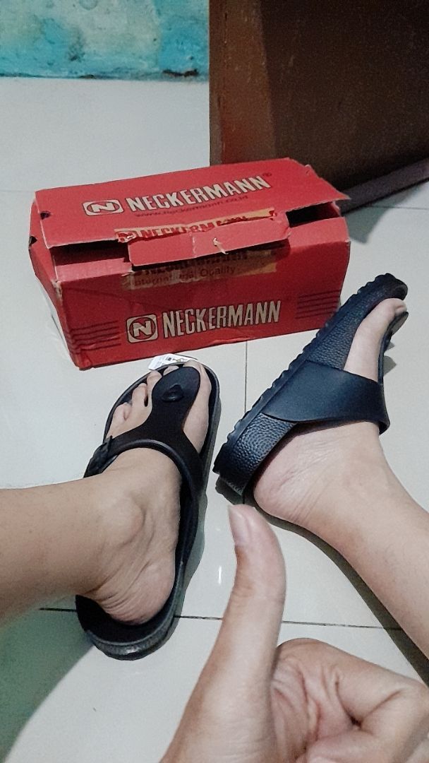 Neckermann Sandal Flip Flop Unisex Troy 044 - foto 10 dari 10, yohanesandritrinugroho