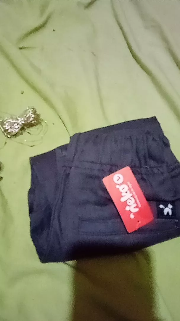 Foto ulasan pembeli y*****y, varian Abu-abu,L