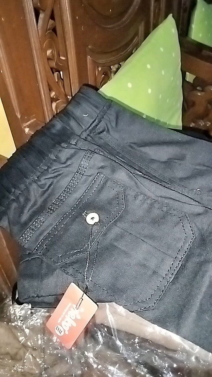 Foto ulasan pembeli arsyahassya, varian Hitam,XXXL 9-10 tahun