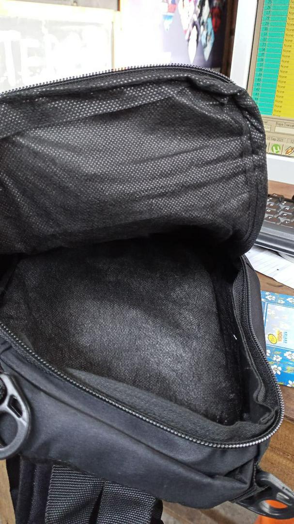 Nipsu Sling Bag Pria Tas Selempang Bahu Pria Multifungsi Casual Stylish - Foto ulasan pembeli