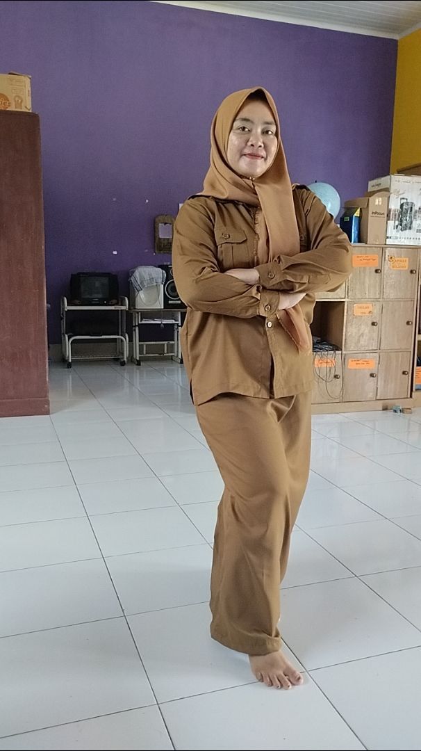 NRS Series - Baju Khaki PNS Wanita Kemeja Setelan Pemda - foto 2 dari 10, tokoaleza